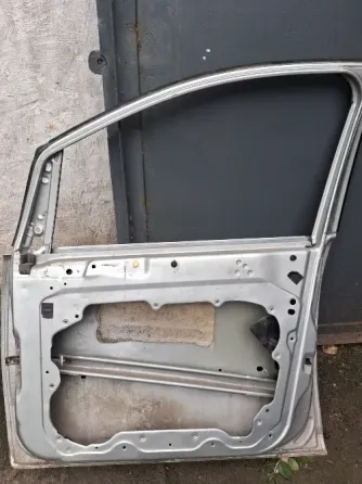 Форд C-max 2006 год двери Макеевка