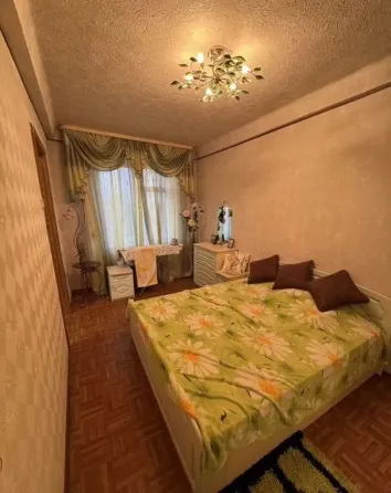 Продается 3-комнатная квартира в Кировском районе Донецка. Ул. Ревякина Донецк