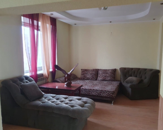 3комнт., 86м2, мкрн. Цветочный Донецк
