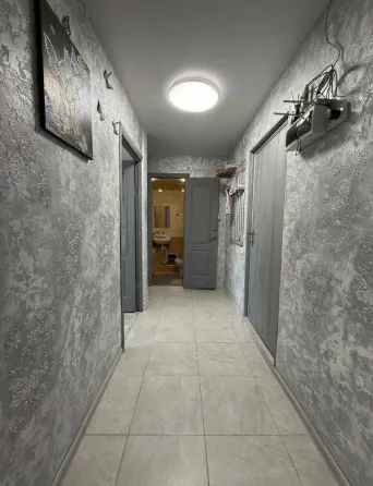 Продается 3-комнатная квартира в Левобережном районе Мариуполь