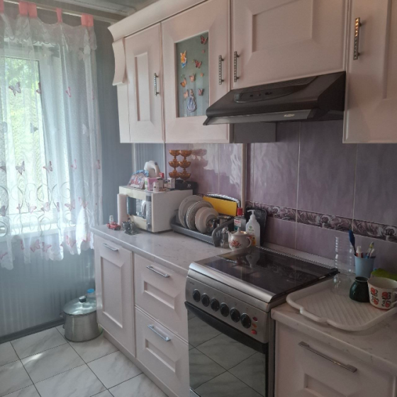 3комнт., мкрн., Солнечный, ул. Скляренко Донецк
