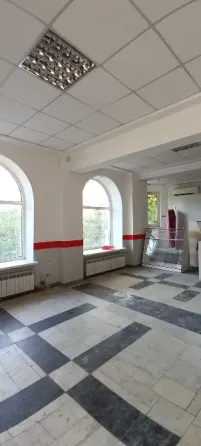 Продам помещение 178 м². Первая линия. Отдельный вход. Парковка! Документы готовы к продаже. Донецк