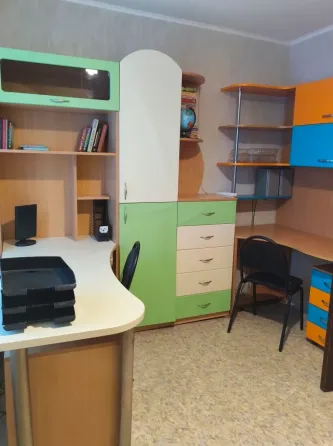 Продаётся 3-х комнатная квартира, район площади Шахтёрской Донецк