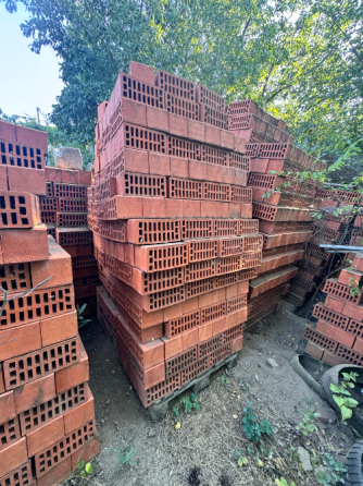 Продам красный кирпич Мариуполь