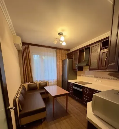 1-к квартира, Ленинский район, Цирк Донецк
