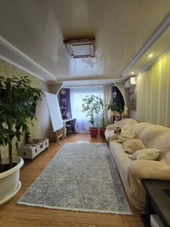Продам 3-х комнатную квартиру с хорошим ремонтом, Гвардейка, центр, ул. Западная.. Макеевка