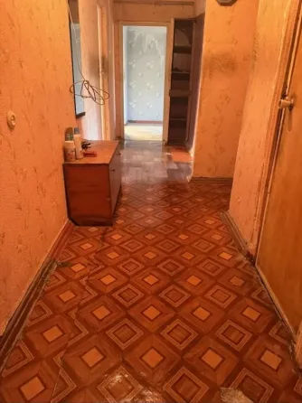 Продаётся 4-х комн. кв-ра г.Ясиноватая Ясиноватая