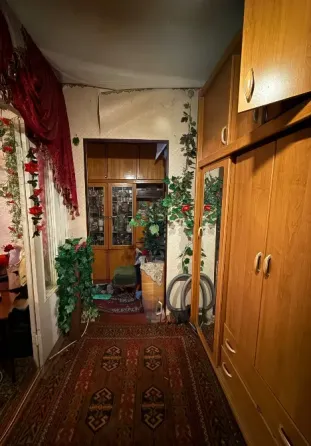 Продается 1-но комн. крупногабаритная кв-ра г.Донецк, ул.Независимости Донецк