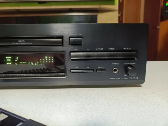 Проигрыватель CD "Onkyo" DX -7511 Донецк