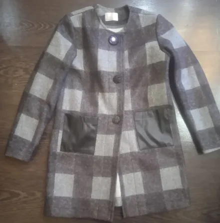 полупальто на 8-9 лет на рост 134 см Донецк
