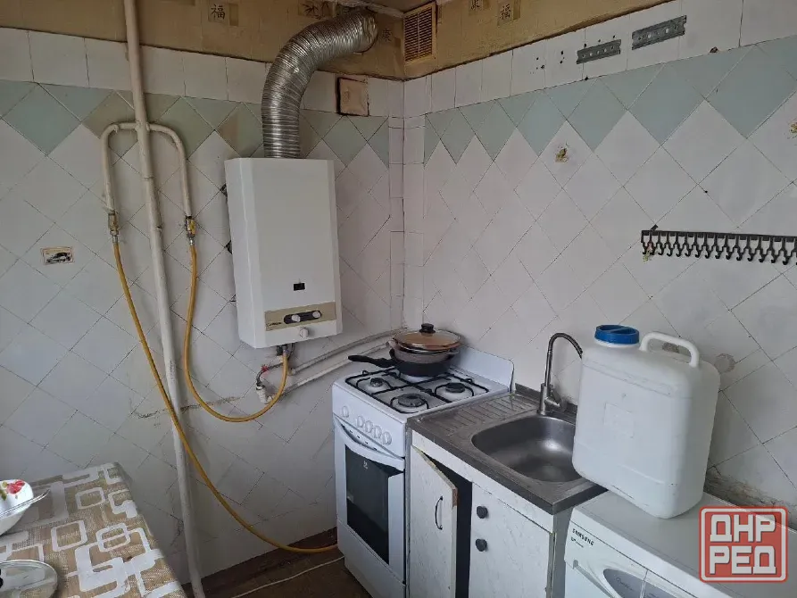 Продается 2 - х комнатная квартира, ул. Краснофлотская, дом 92 Донецк - изображение 1