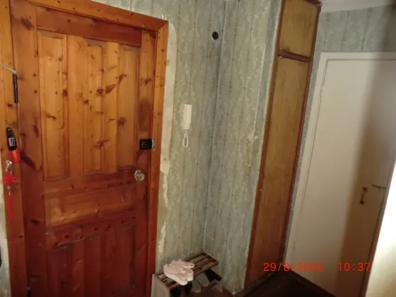 Продам город Донецк 2-х комнатную квартиру в Ленинском районе Улица Днепродзержинская 12 Донецк