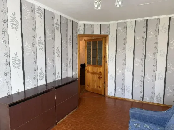 Сдаю реальную 2 ком. кв. Крытый рынок , б. Школьный, в офис ехать не нужно Донецк