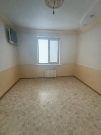 Продам 3-х ком квартиру 2/2, 63 м2. Куйбышевский район.Бакинских комиссаров. Донецк