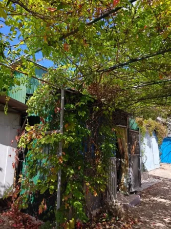 Продам жилое помещение для отдыха на море Мариуполь