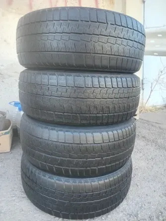 Продаю комплект зимней резины 205 55 16 Донецк