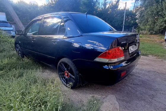 Mitsubishi Lance 1.6 Донецк