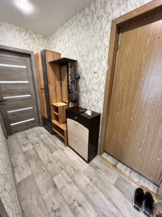 сдам 2х комн квартиру в киевском р-не, привокзальный, супер- дизайн, все новое. Донецк