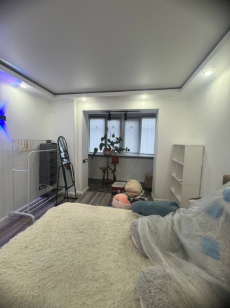 Продам 2 ком. кв. Буденновский район, Донской, улица Независимости Донецк
