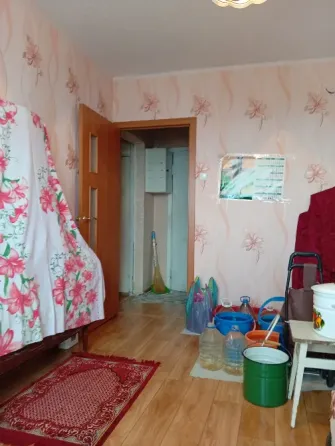 Продаю 2 ком кировский р-н текстильщик Донецк
