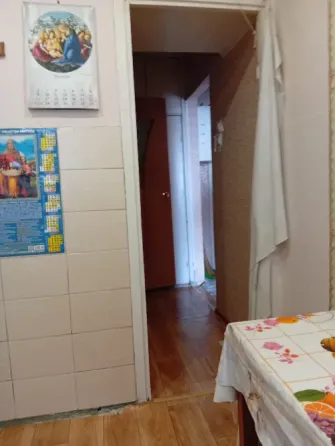 Продаю 2 ком кировский р-н текстильщик Донецк