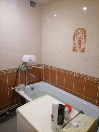 Продам 1- комнатную квартиру в Куйбышевском районе, Азотный Донецк