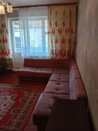Продаю 2 ком киевский р-н ориентир галактика Донецк