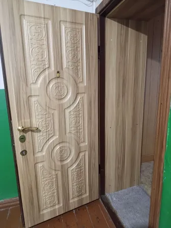 Продам 3х ком квартиру с гаражем на Бакинских Донецк