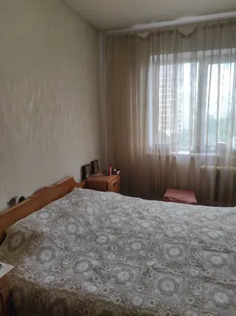 Продам 2к.кв., Пролетарский р-н., Прожекторная , Молоко Донецк