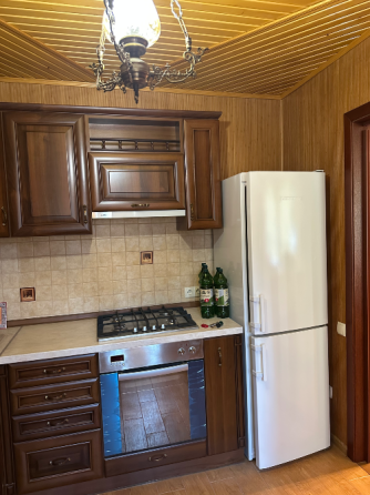 Продам 3-к. кв., Киевский р-н, Шахтерская пл., ул. Батищева Донецк