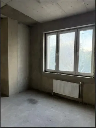 4 комнатная квартира 130 м.кв, жк центральный, Донецк Донецк