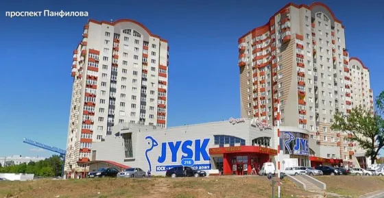 4 комнатная квартира 130 м.кв, жк центральный, Донецк Донецк