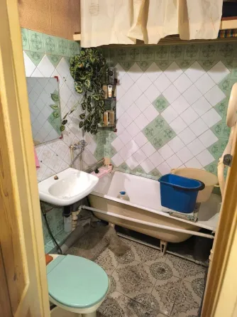 Продам квартиру в центре Донецка ул.Артёма Донецк