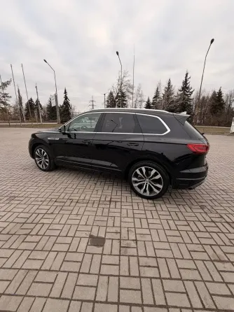 Volkswagen Touareg III Донецк