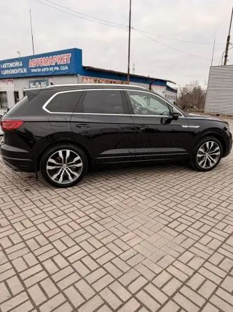 Volkswagen Touareg III Донецк