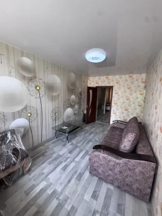 Продажа 2-ком. квартиры в г. Торез (пгт Рассыпное) Торез