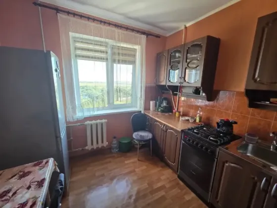 Продам 3-х комнатную квартиру в г. Кировское Кировское