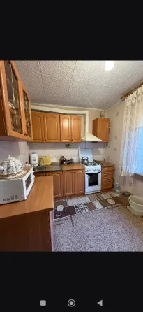 продам 3 к.кв. ленинский р. ионова 200 метров теаченко 3 мил р. Донецк