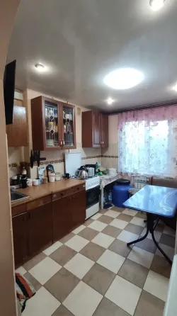 Продается трехкомнатная квартира по ул Добровольского дом 1 Донецк