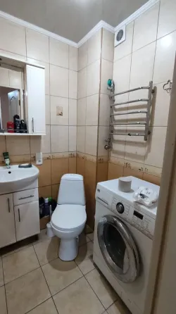 Продается трехкомнатная квартира по ул Добровольского дом 1 Донецк