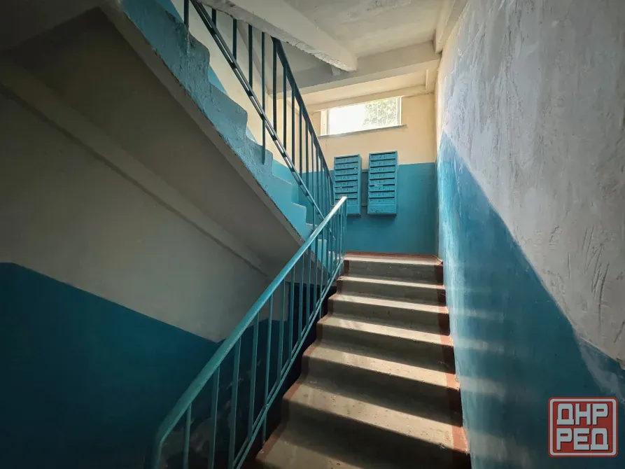 2-к. квартира 42 м² по адресу - г. Ясиноватая, мкр. Зорька, 1/5 эт. Ясиноватая - изображение 3