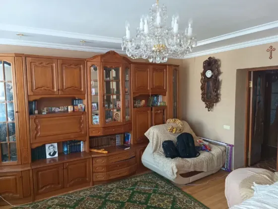 Продается 4 - х комнатная квартира, бульвар Пушкина Донецк