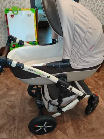 продам детскую коляску Макеевка