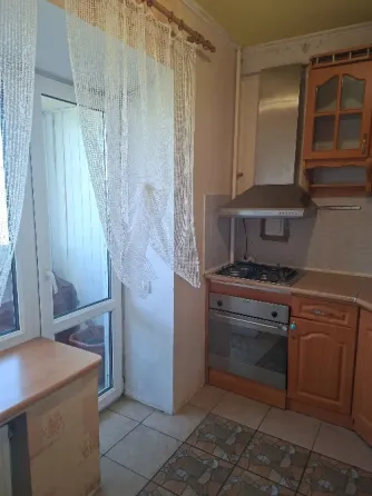 Травматология, 2к. кв-ра, отличная, пр-кт Титова Донецк