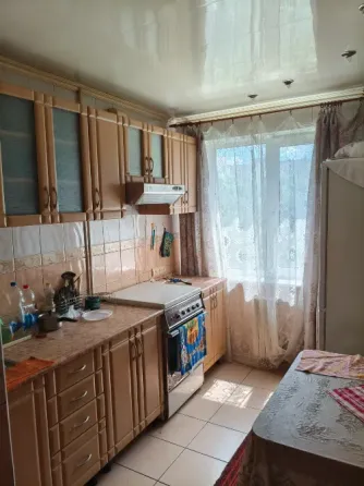 Продам 2 х комнатную квартиру в Донецке на Бирюзова Донецк