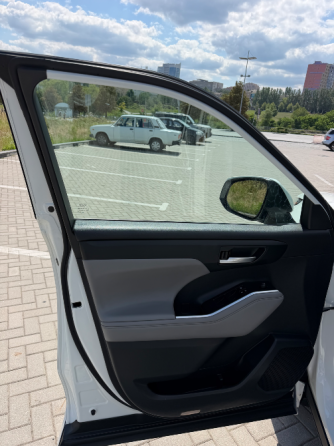 в продаже Toyota Highlander 2022г. Донецк