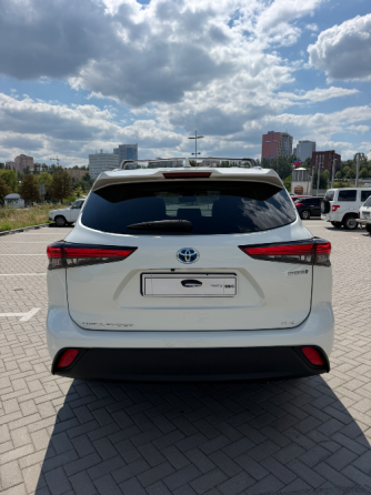 в продаже Toyota Highlander 2022г. Донецк