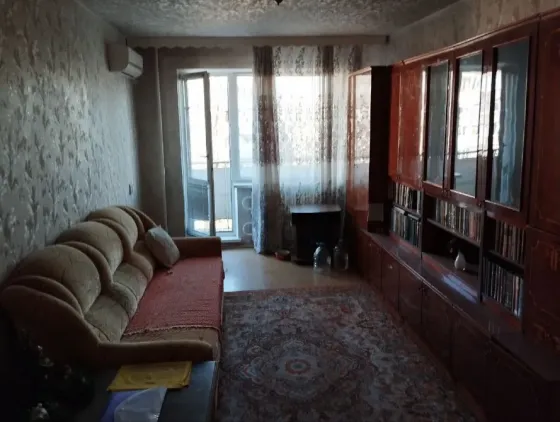Продается 3 - х комнатная квартира, ул. Политбойцов Донецк