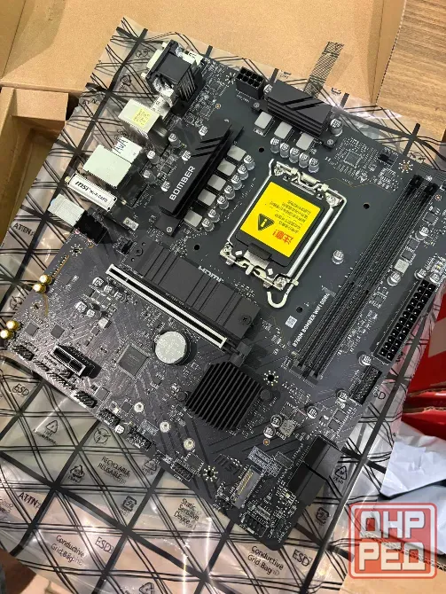 Материнская плата MSI B760M BOMBER WIFI DDR4 Донецк - изображение 3