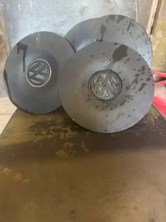 Продам колпаки на VW Донецк
